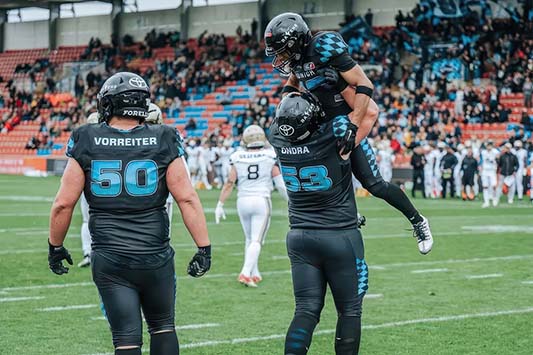 Ravens dominieren Berlin Thunder